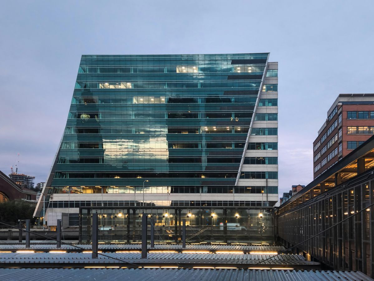 Empowering Your Team to Build a Solid Reference Base Through Customer Advocacy